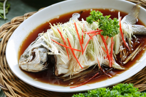 Hong_Kong_steamed_fish