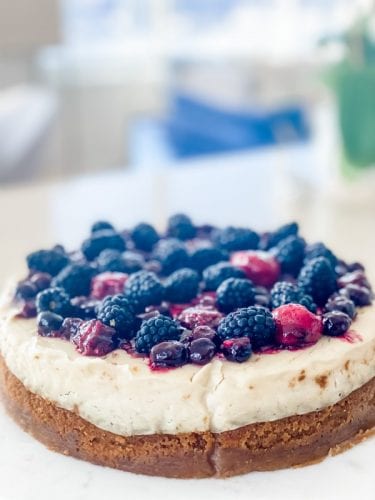 Food Cheesecake Closeup ; vegan cheesecake