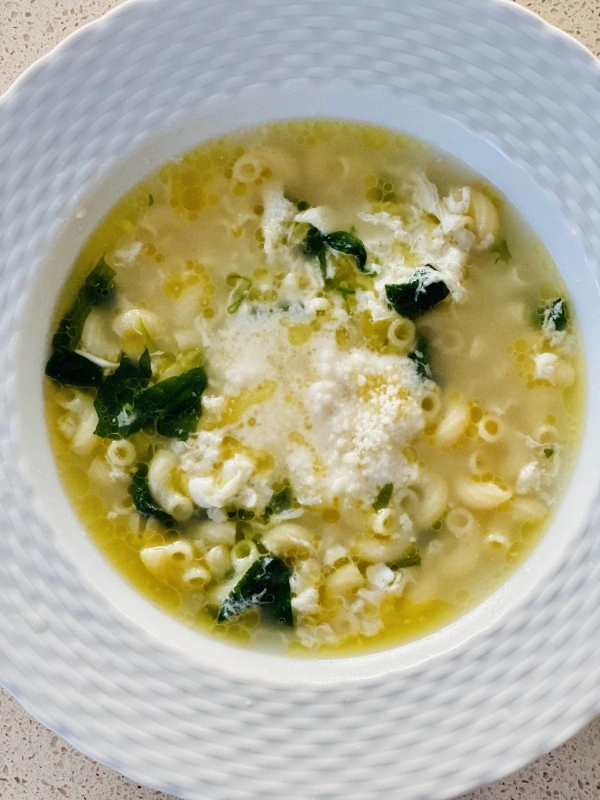 Food Stracciatella Soup