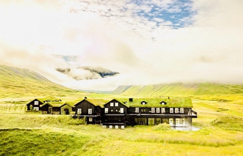 Travel Deplar Iceland