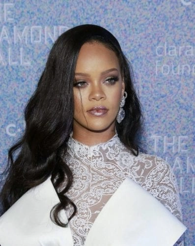 Celebrity Travel Rihanna