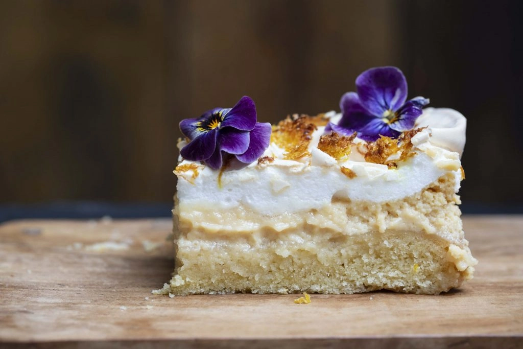 lemon meringue pie / mexican food