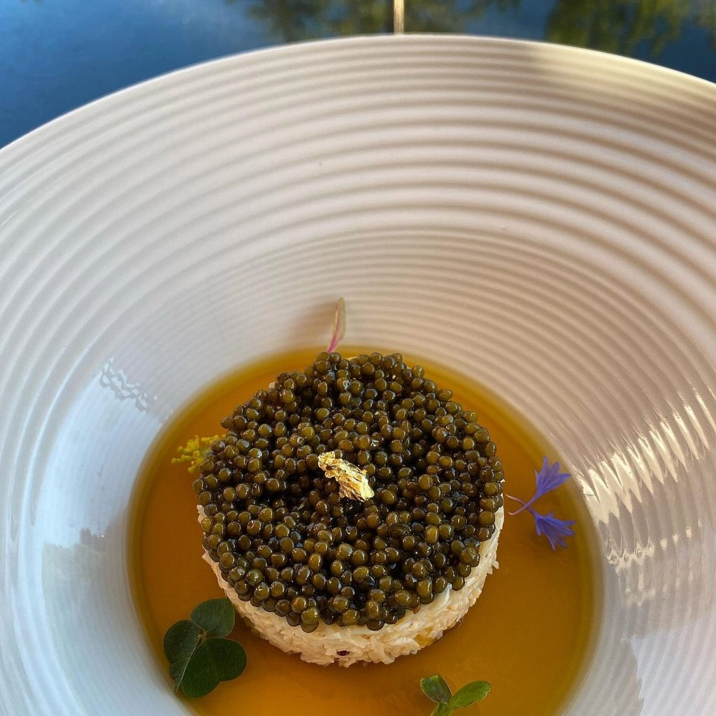 trois gros restaurant burgundy