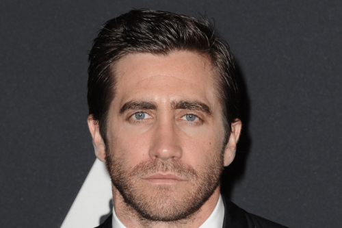 travel-like-Jake Gyllenhaal-feature