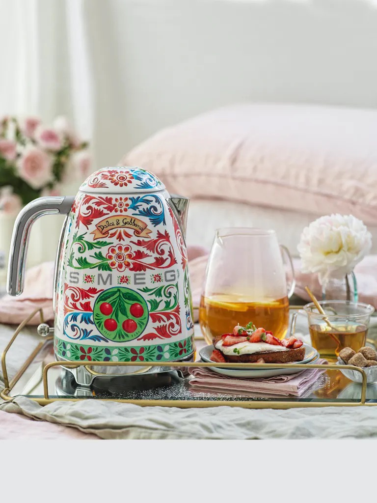 Top Designer Teapots - Galavante (Travel & Lifestyle Website)