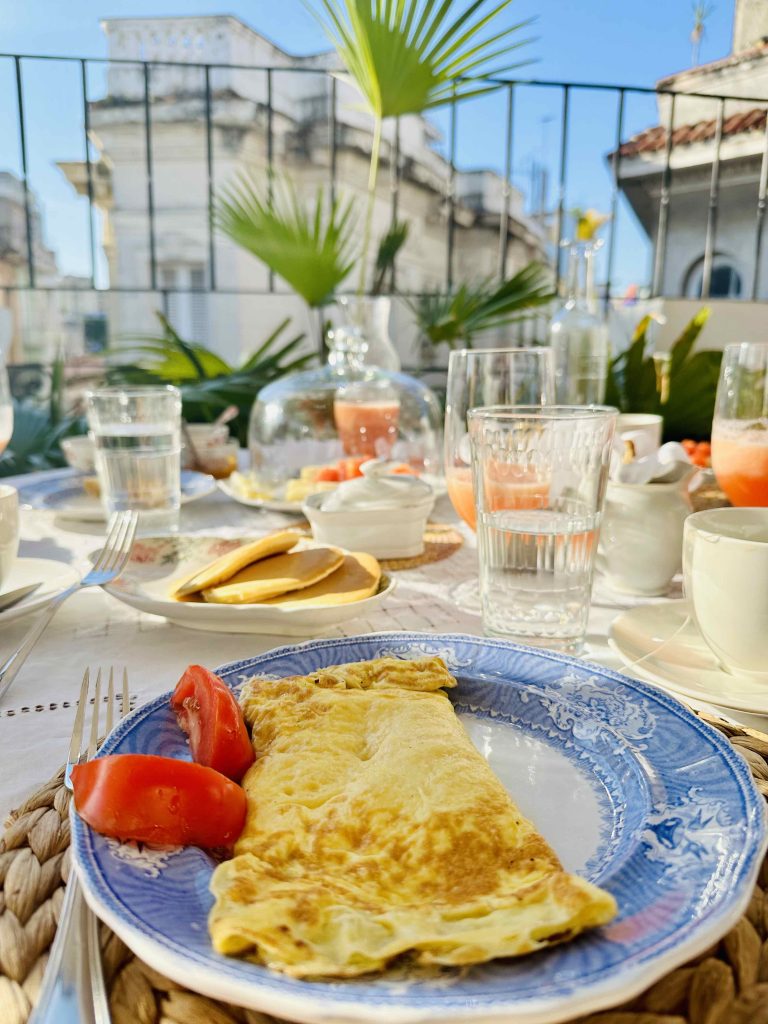 Breakfast at Tiffany's - Galavante (Travel & Lifestyle Website)