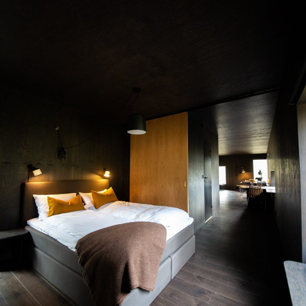 Juvet Hotel in Succession Bedroom