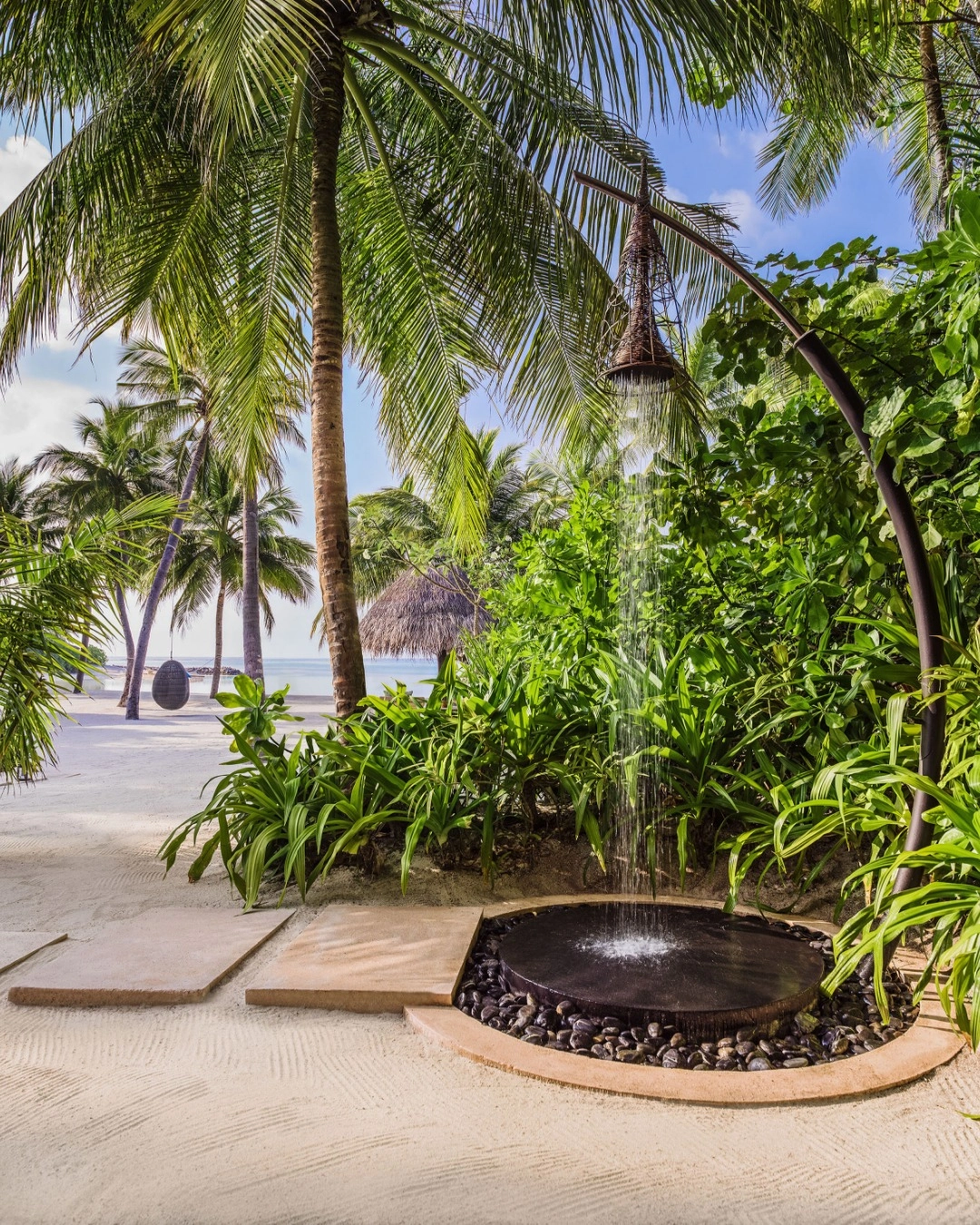 Sofia Richie Honeymoon O&O Shower