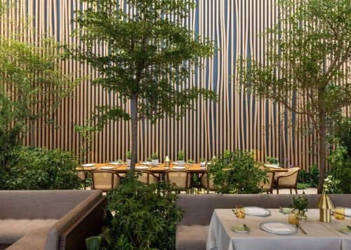 Le Pavillon Dinning Room