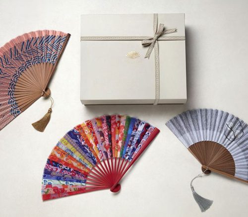 Mandarin Oriental gift card fans