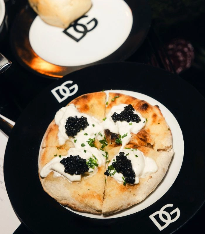 Dolce gabbana caviar pizza