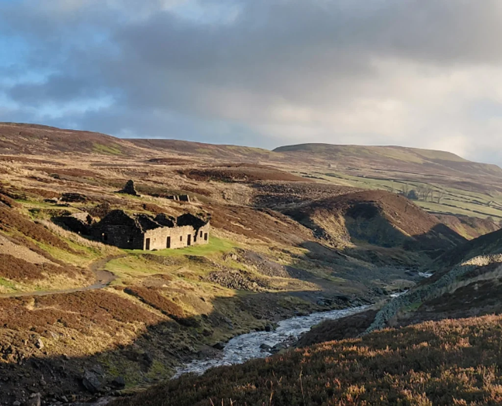 authentic locations in "Wuthering Heights" inspire tourism to Yorkshire, England