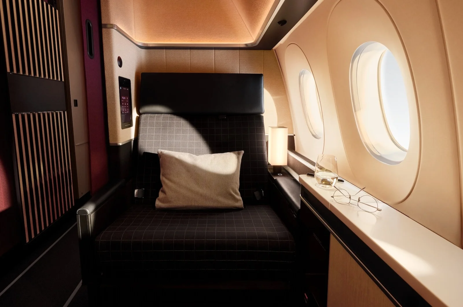 SWISS' New First Class Product Offers Utmost Privacy and Space